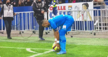 迪亚斯：对利兹联的失误不能再有，这会让我们付出巨大的代价